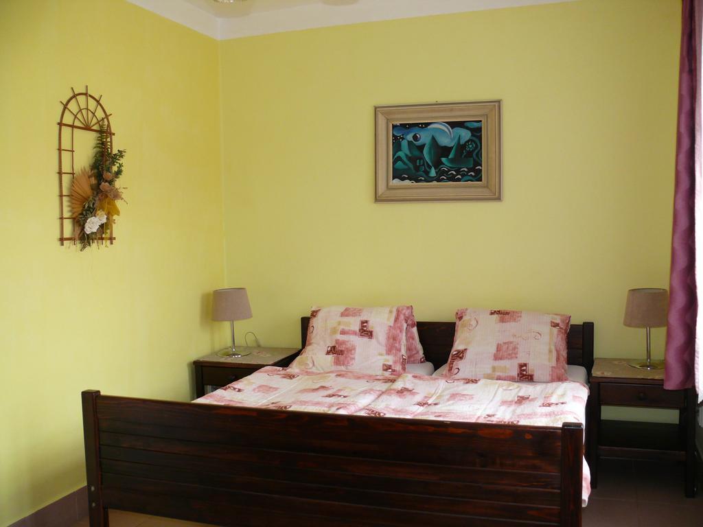 Hotel Pension A Restaurace Rudolec Český Rudolec Esterno foto